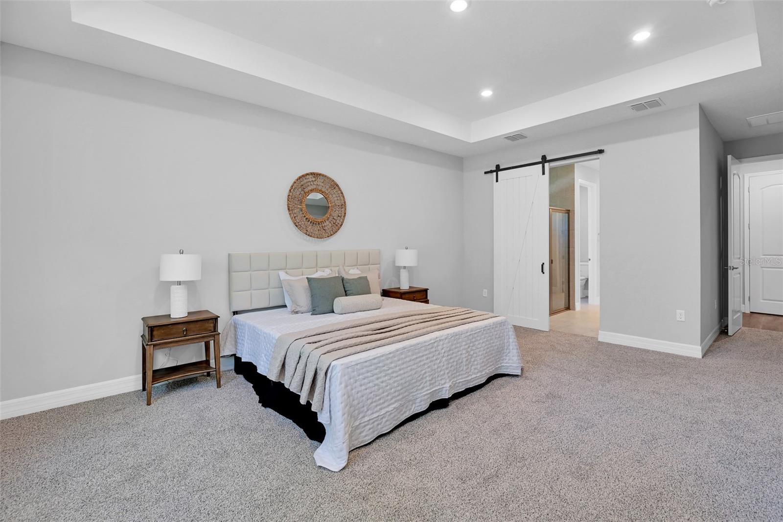 Image 18 of 35 For 28 Whitewood Street