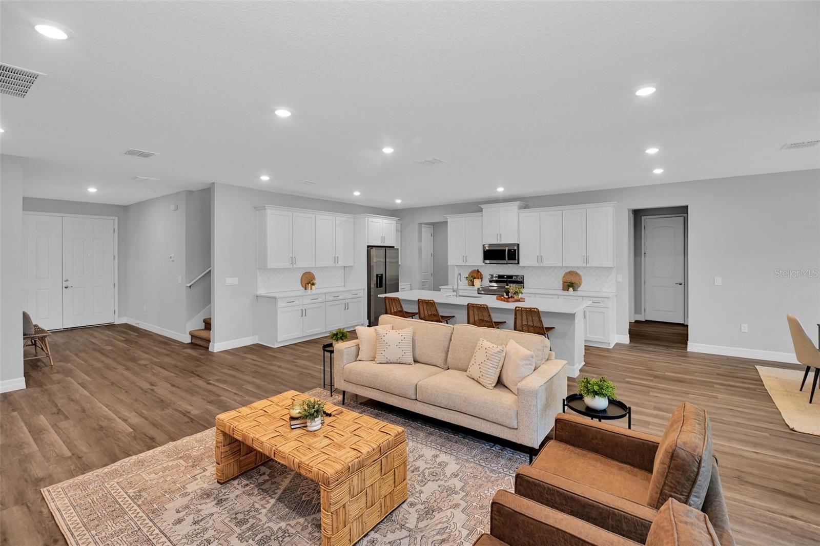 Image 13 of 33 For 13 Knotwood Lane