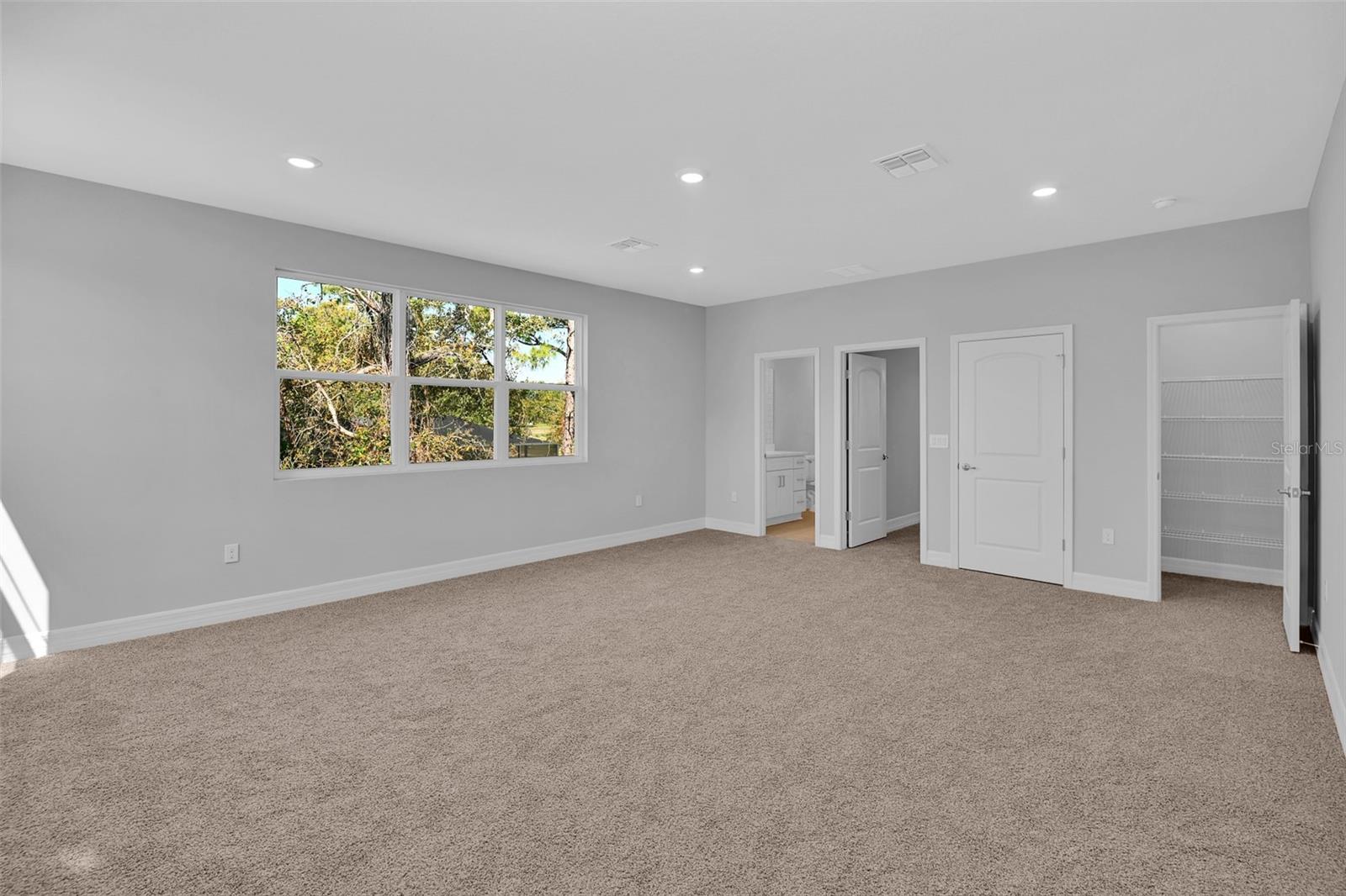 Image 27 of 33 For 13 Knotwood Lane