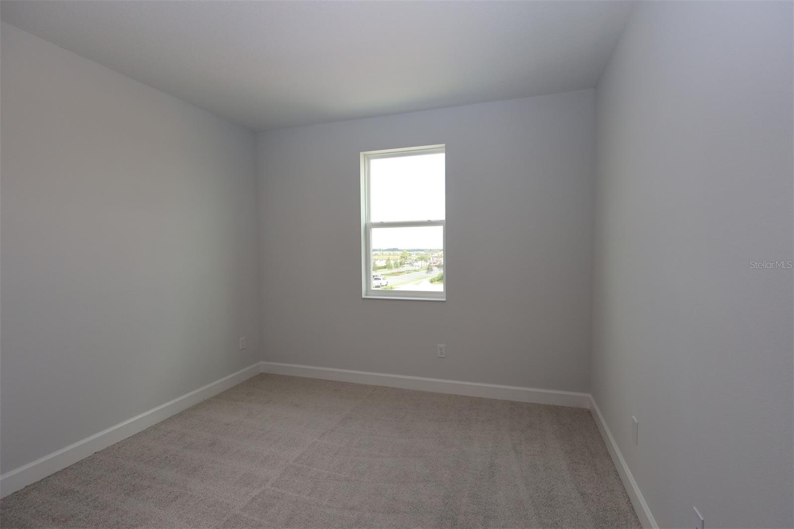 Image 11 of 41 For 17353 Beachgrass Alley