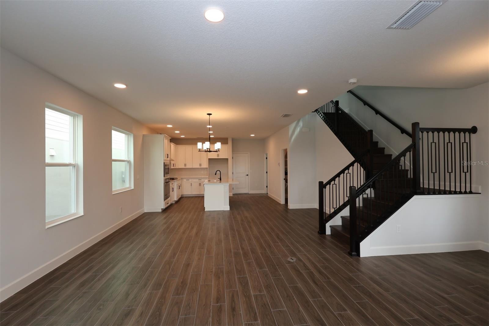 Image 17 of 41 For 17353 Beachgrass Alley