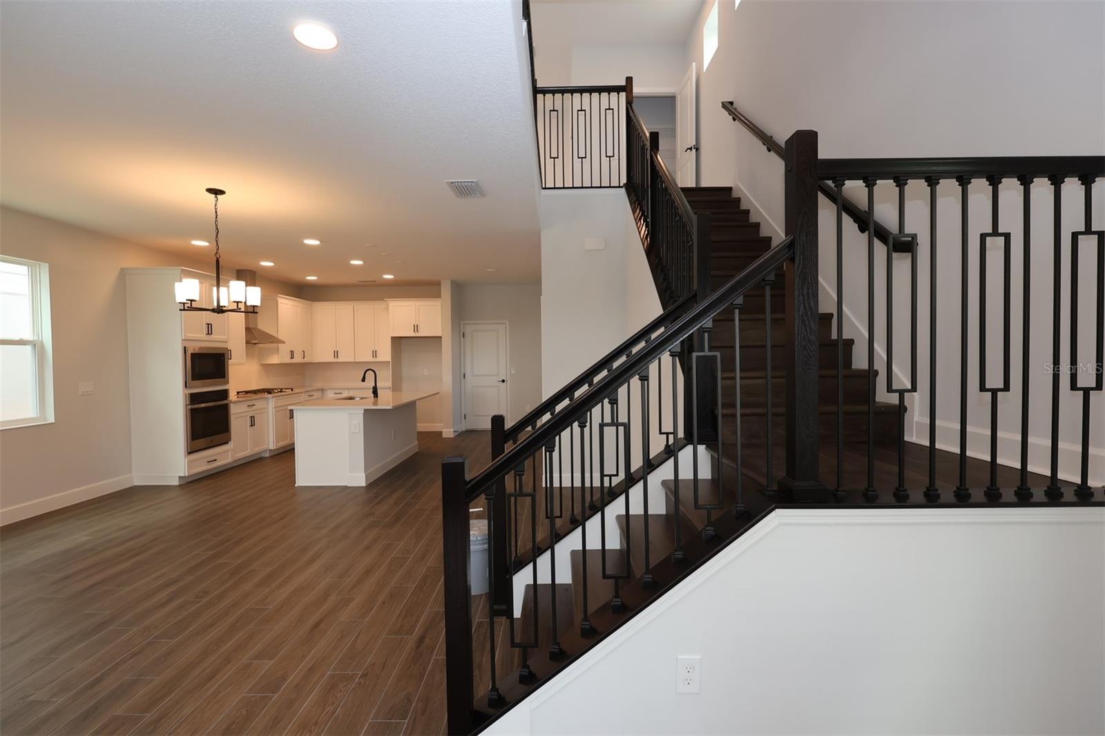 Image 32 of 41 For 17353 Beachgrass Alley