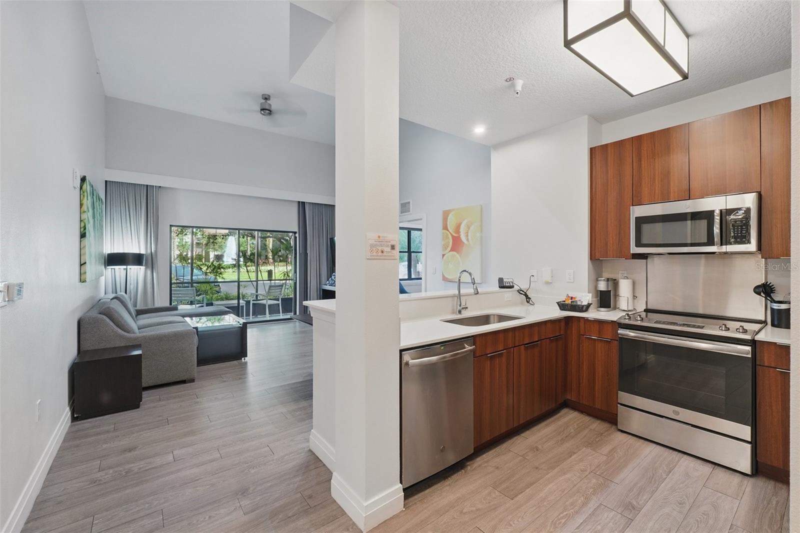 Image 3 of 32 For 14501 Grove Resort Avenue 2103