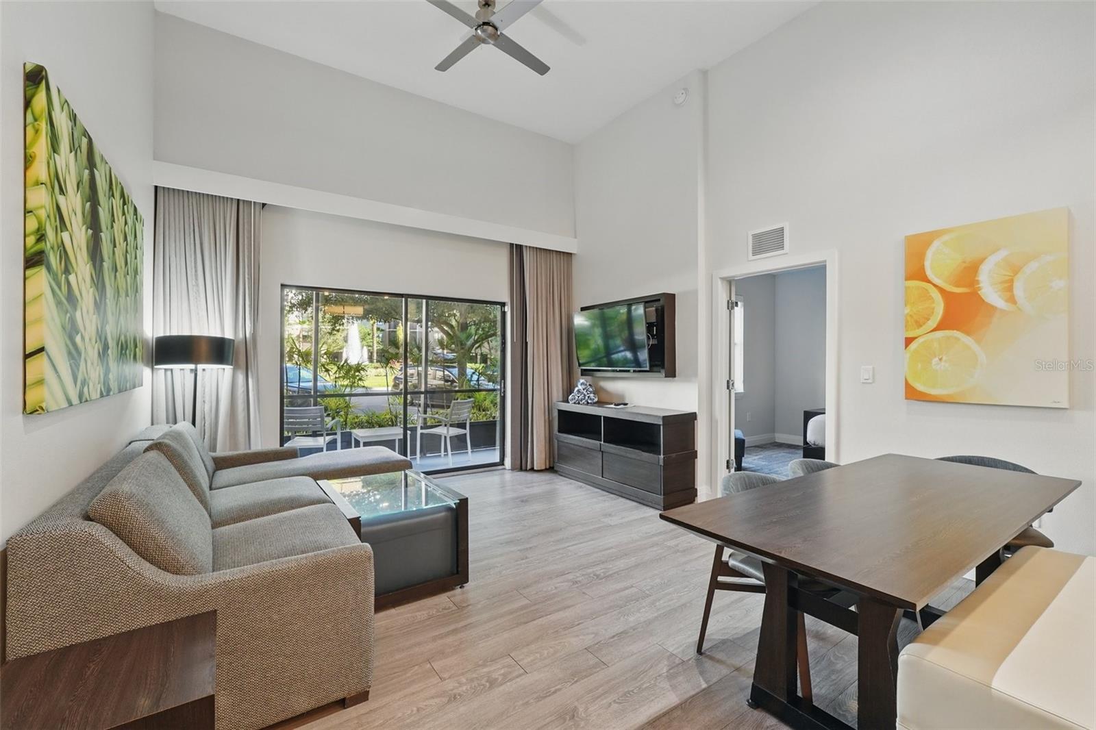 Image 6 of 32 For 14501 Grove Resort Avenue 2103