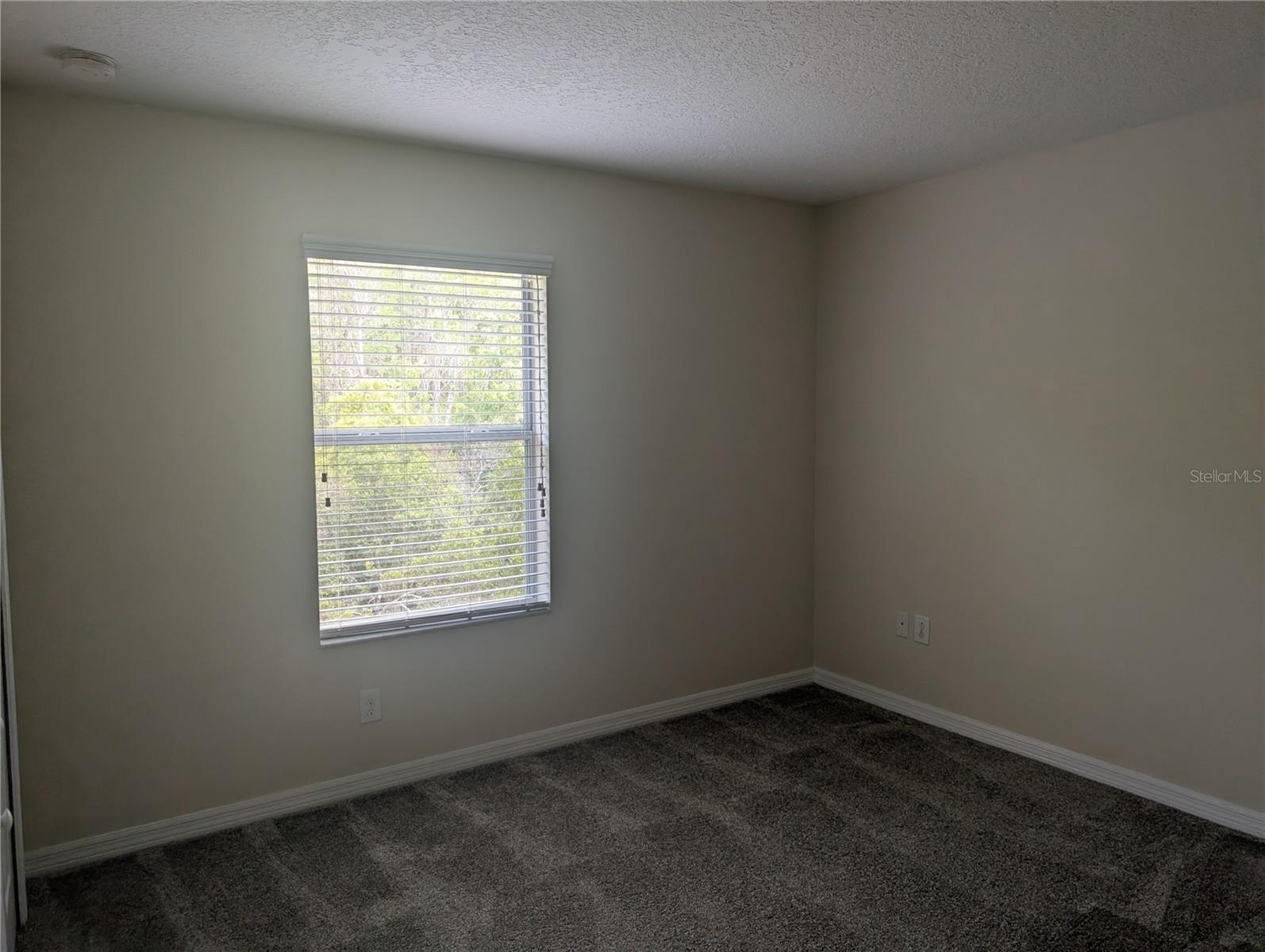Image 17 of 23 For 8508 Zapota Way