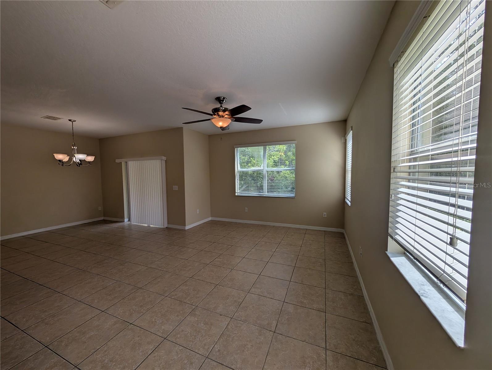 Image 7 of 23 For 8508 Zapota Way