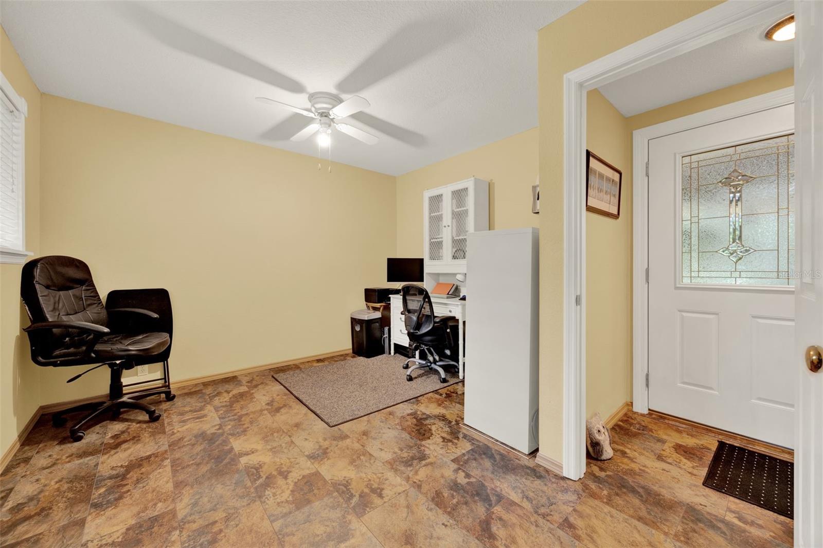 Image 26 of 40 For 14143 Conifer Drive