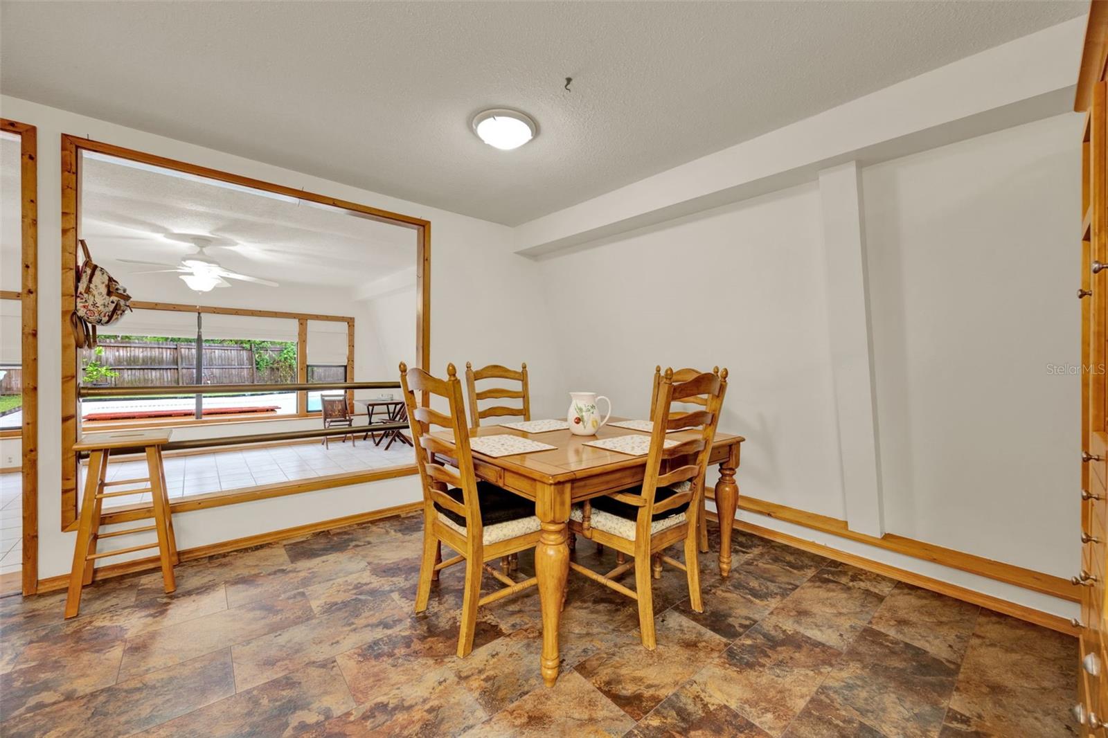 Image 8 of 40 For 14143 Conifer Drive