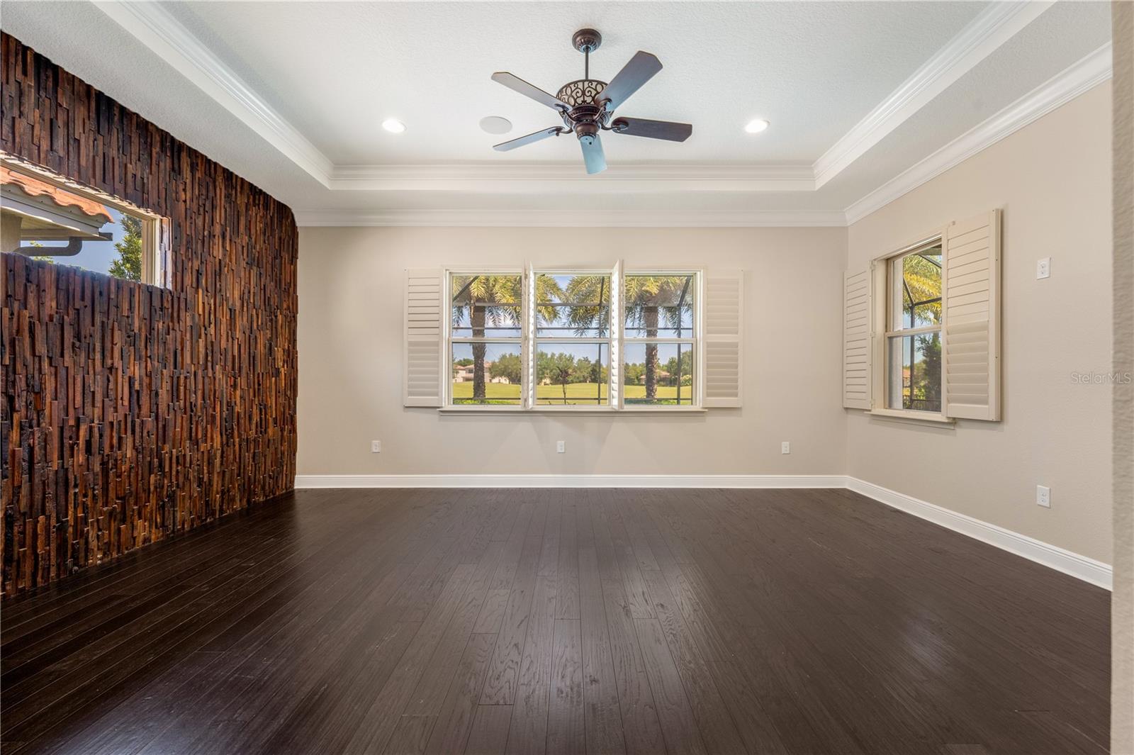 Image 21 of 71 For 9895 Winnington Street