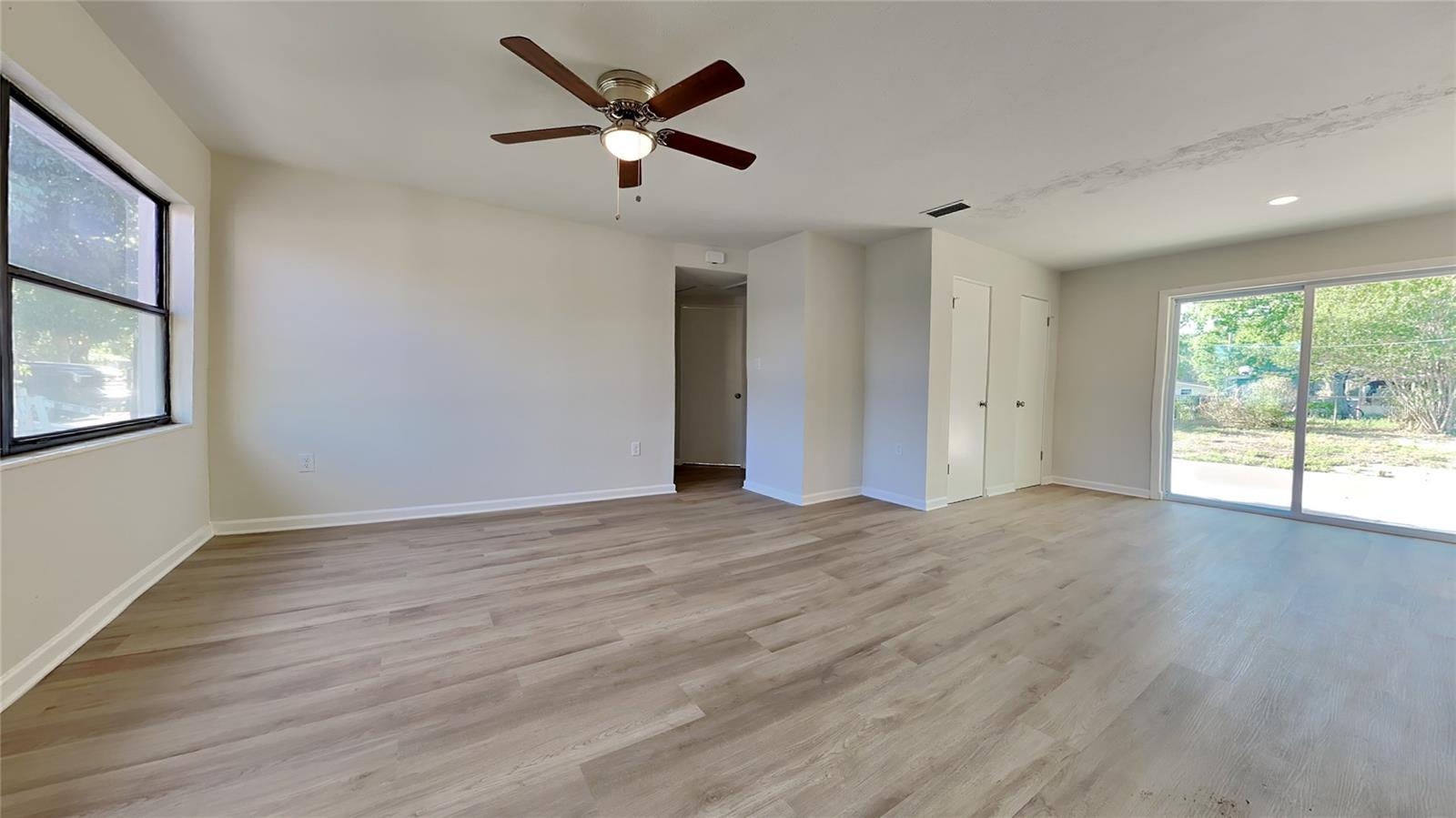 Image 4 of 19 For 4510 Ravinnia Drive
