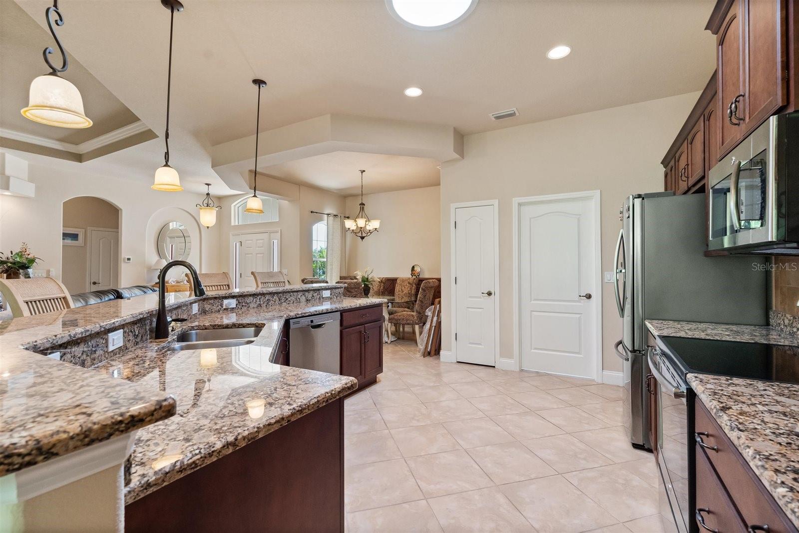 Image 12 of 33 For 3375 Bellino Blvd.