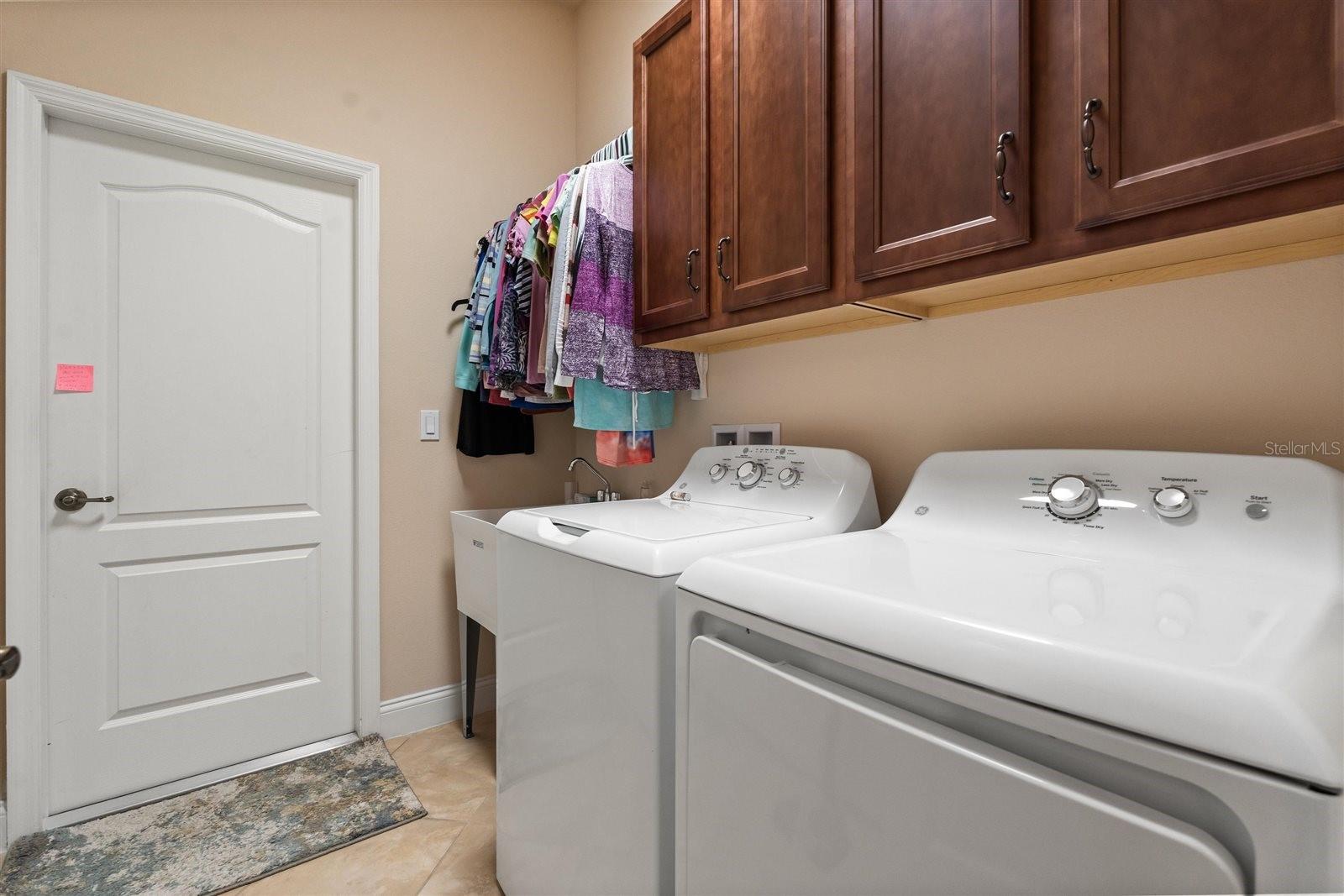Image 13 of 33 For 3375 Bellino Blvd.