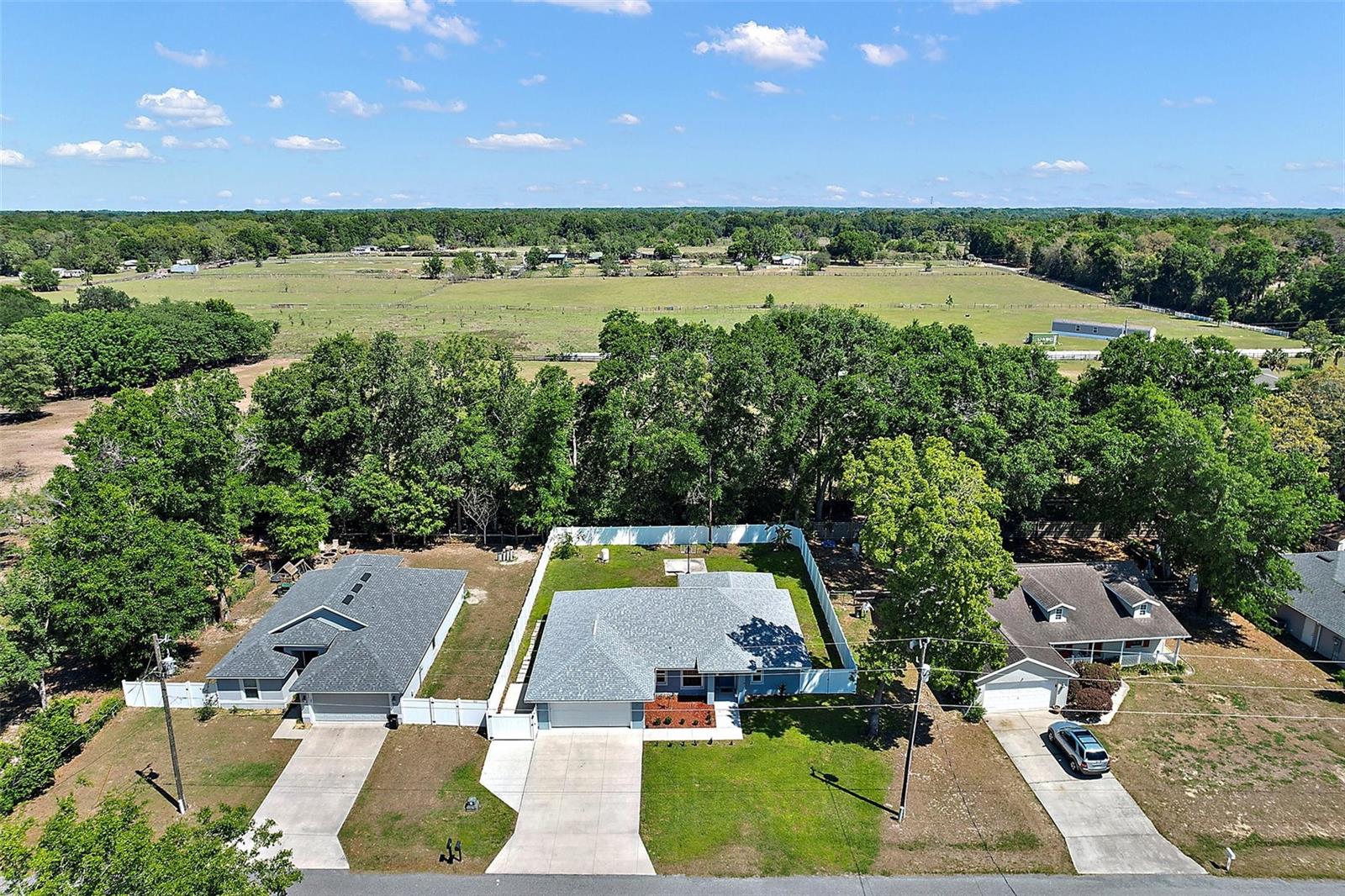 Image 4 of 47 For 8387 155th Place