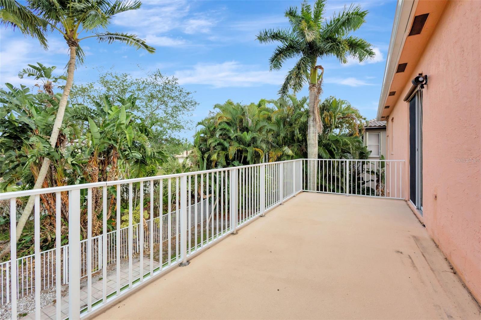 Image 15 of 43 For 6328 Squirewood Way