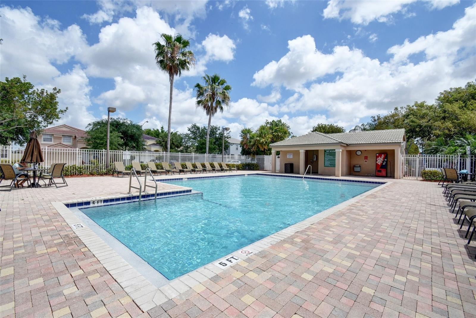 Image 33 of 43 For 6328 Squirewood Way
