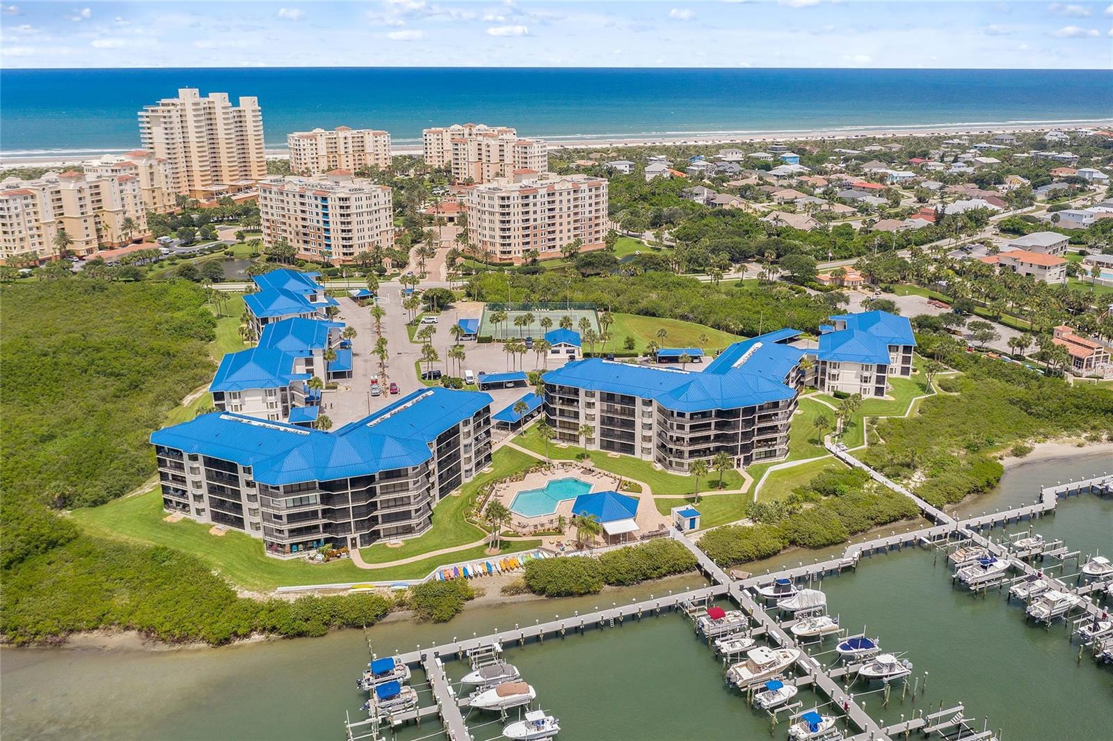 Image 2 of 49 For 2700 Peninsula Avenue 215