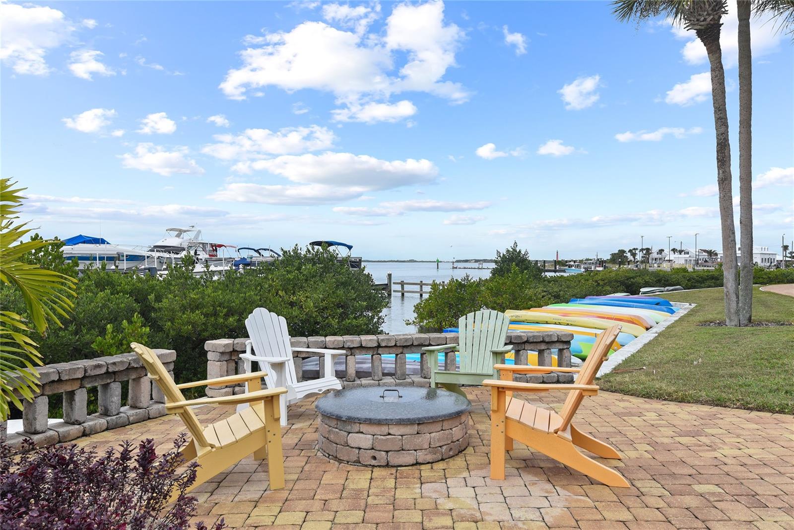 Image 37 of 49 For 2700 Peninsula Avenue 215