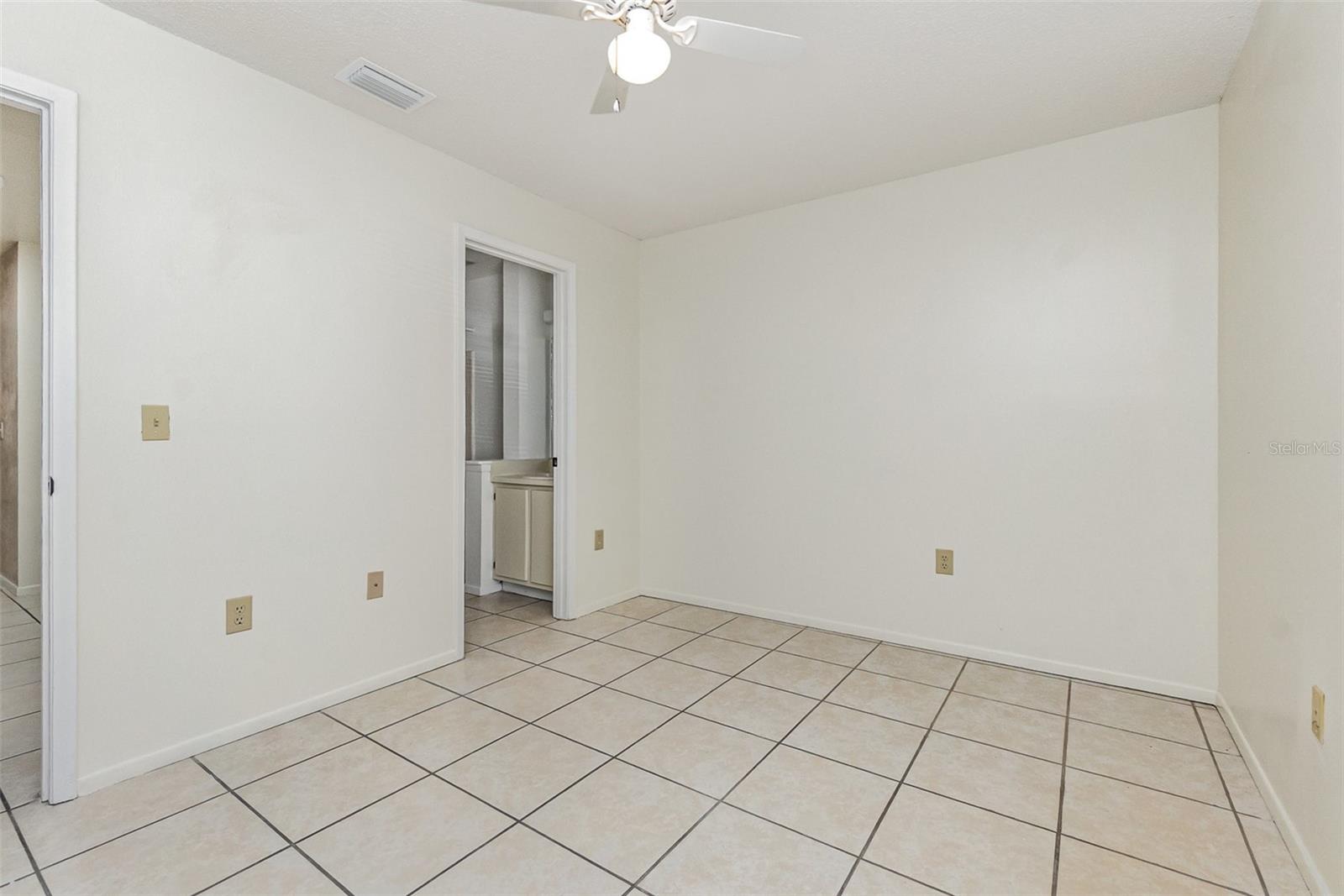 Image 14 of 21 For 1230 Westside Drive