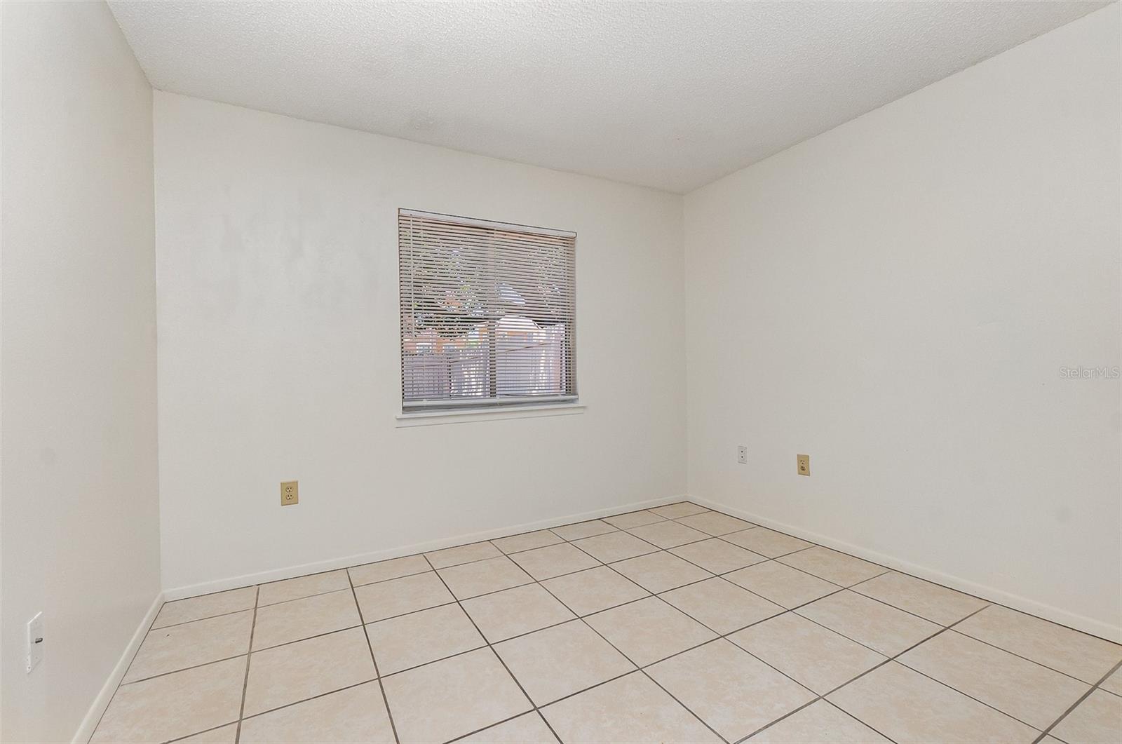 Image 16 of 21 For 1230 Westside Drive