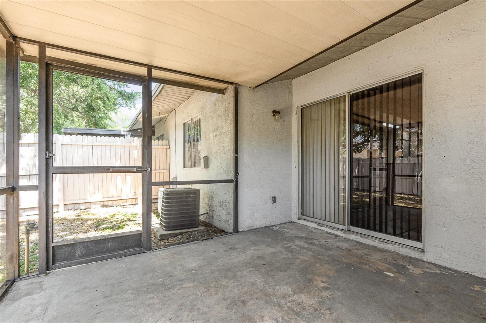 Image 20 of 21 For 1230 Westside Drive