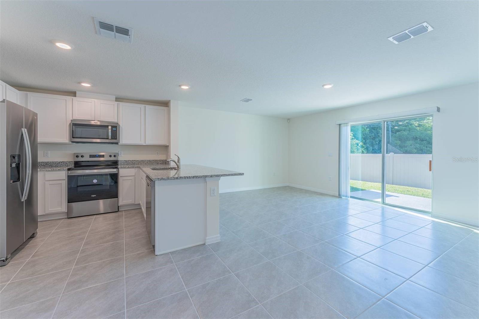 Image 19 of 58 For 654 Moscato Dr.