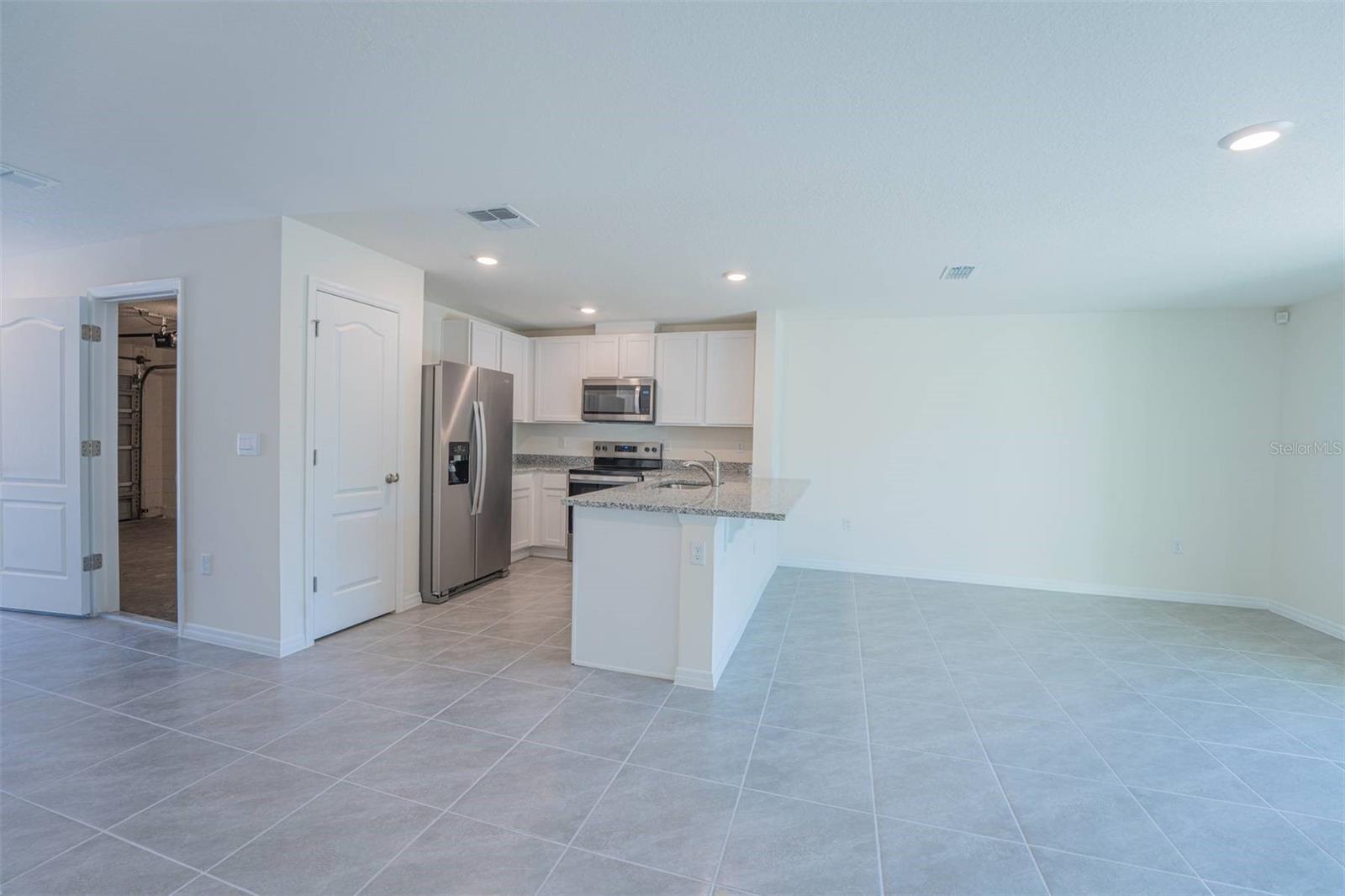 Image 20 of 58 For 654 Moscato Dr.