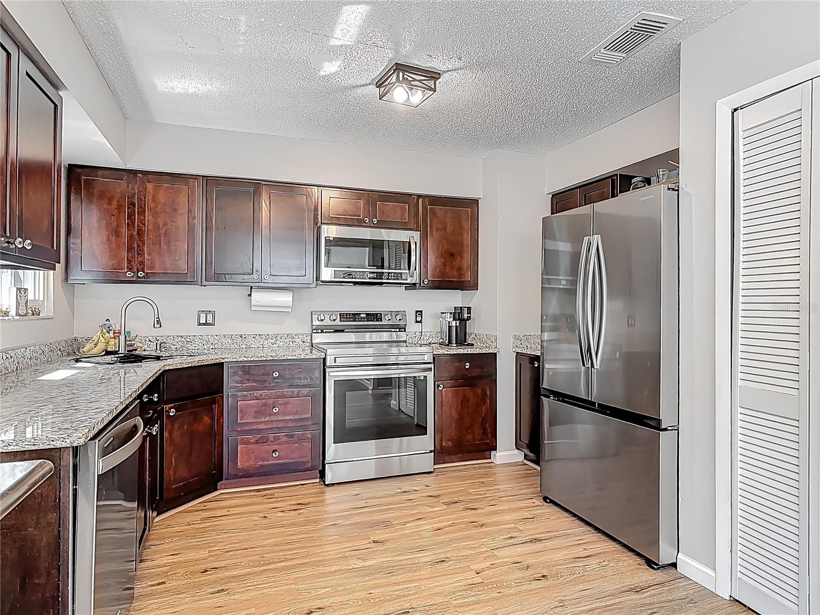 Image 11 of 54 For 1296 Gage Avenue