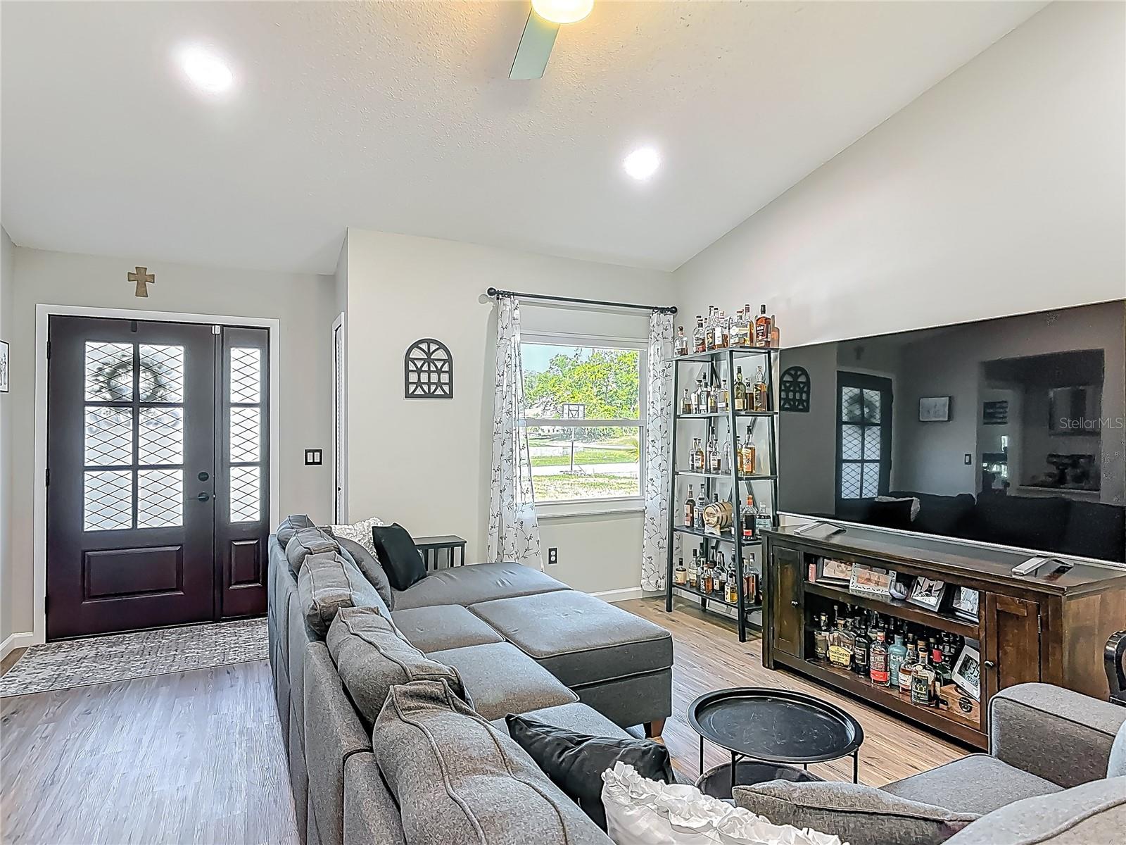 Image 5 of 54 For 1296 Gage Avenue