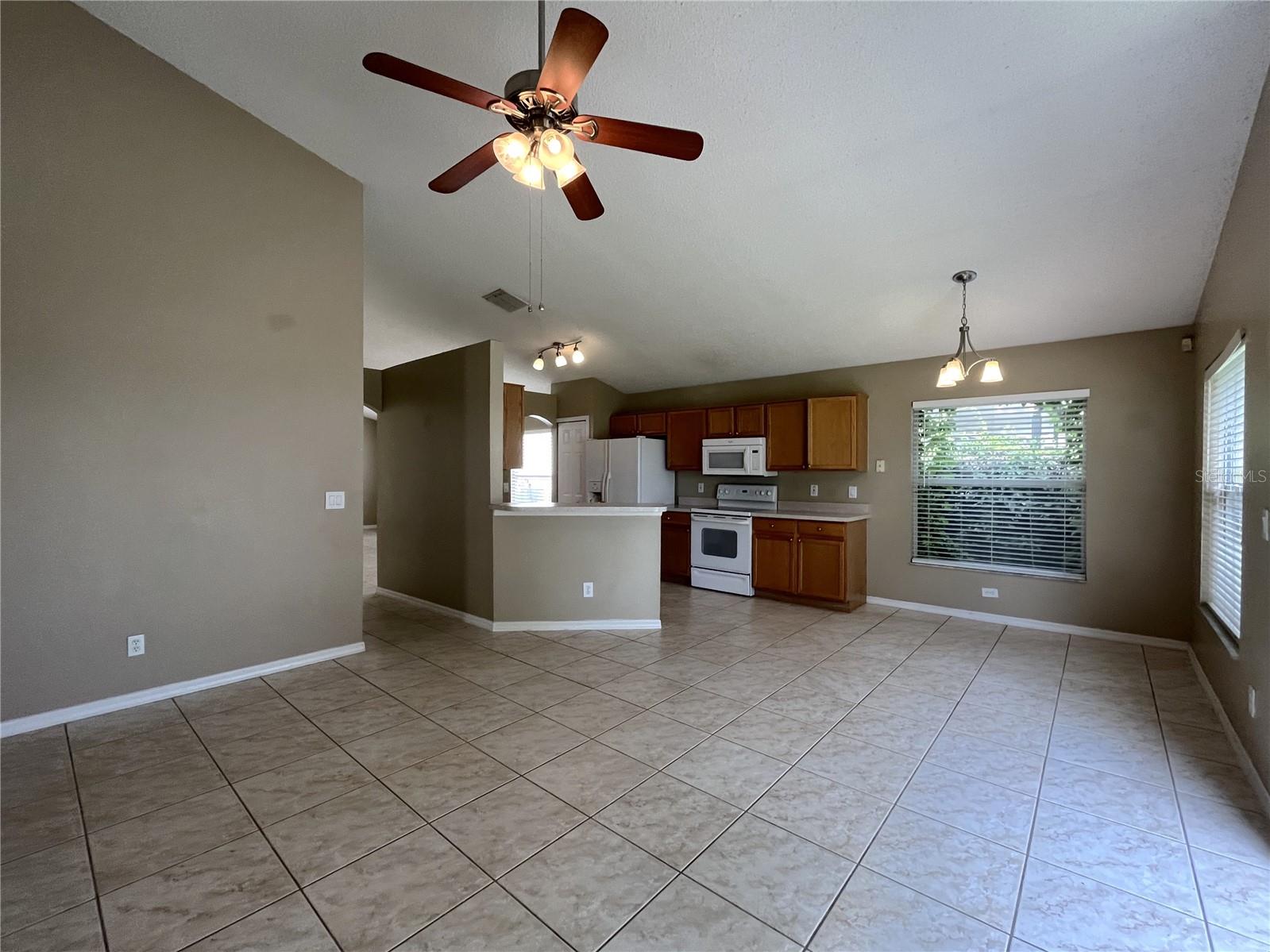 Image 7 of 27 For 4029 Shawn Circle
