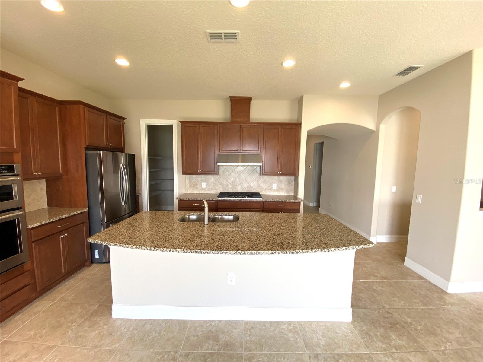 Image 13 of 39 For 11316 Lemon Lake Boulevard