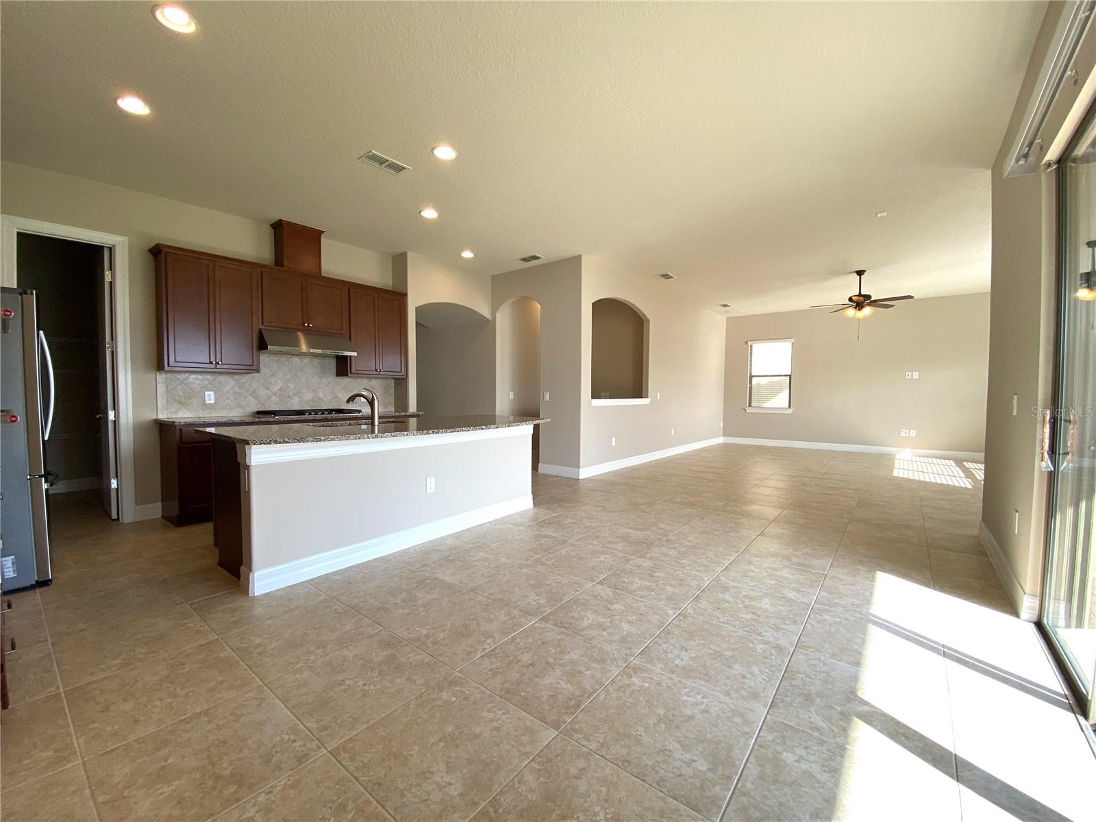 Image 5 of 39 For 11316 Lemon Lake Boulevard