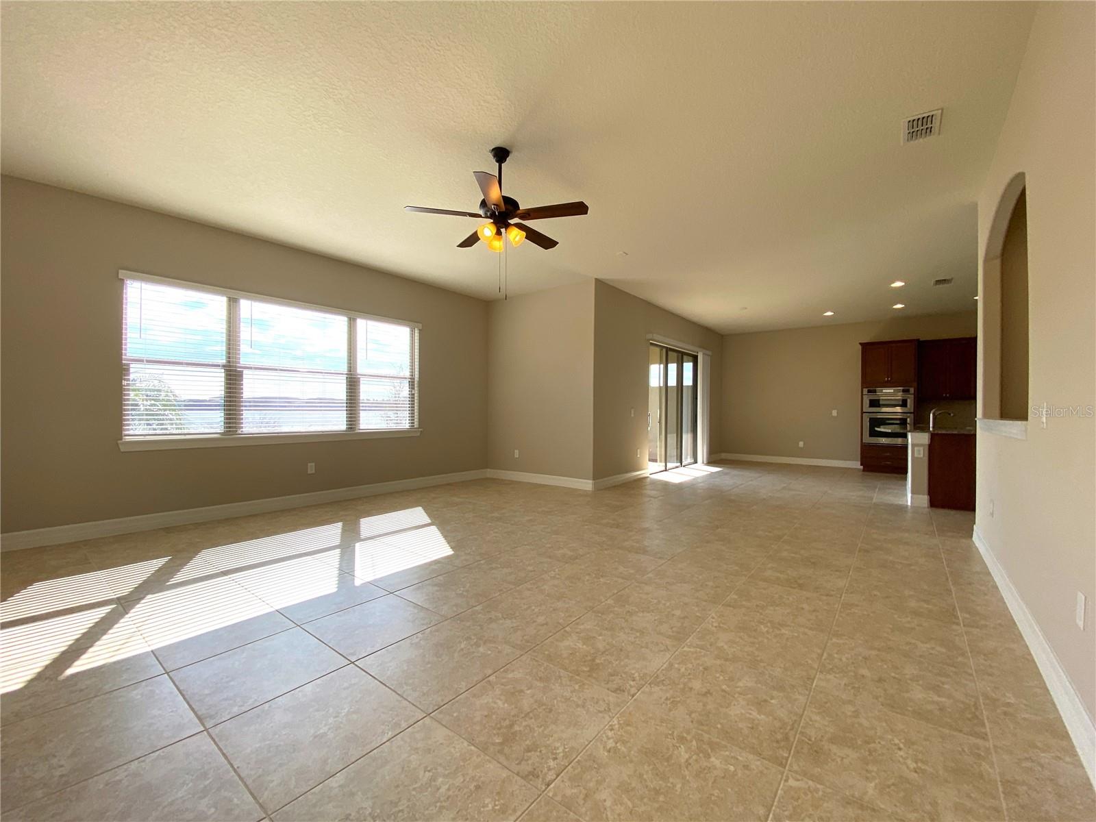Image 8 of 39 For 11316 Lemon Lake Boulevard
