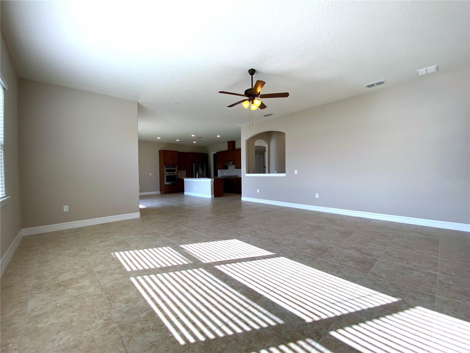 Image 9 of 39 For 11316 Lemon Lake Boulevard