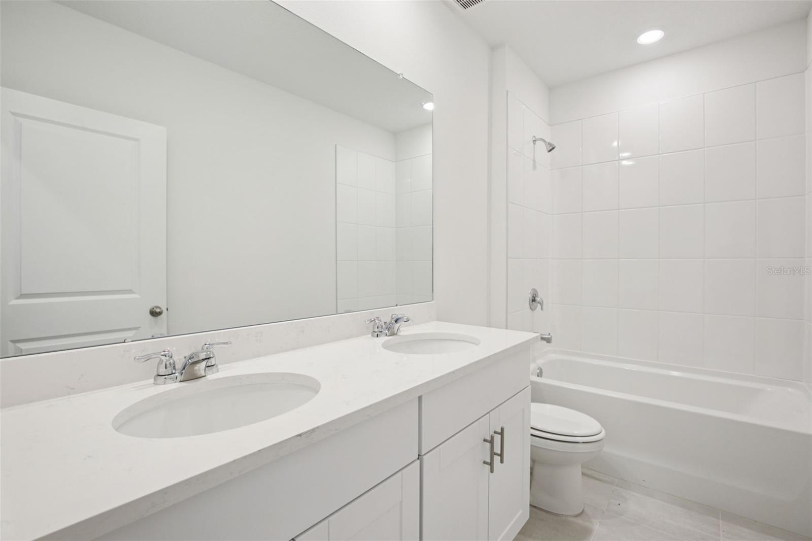 Image 21 of 26 For 7736 Gilchrist Springs Drive