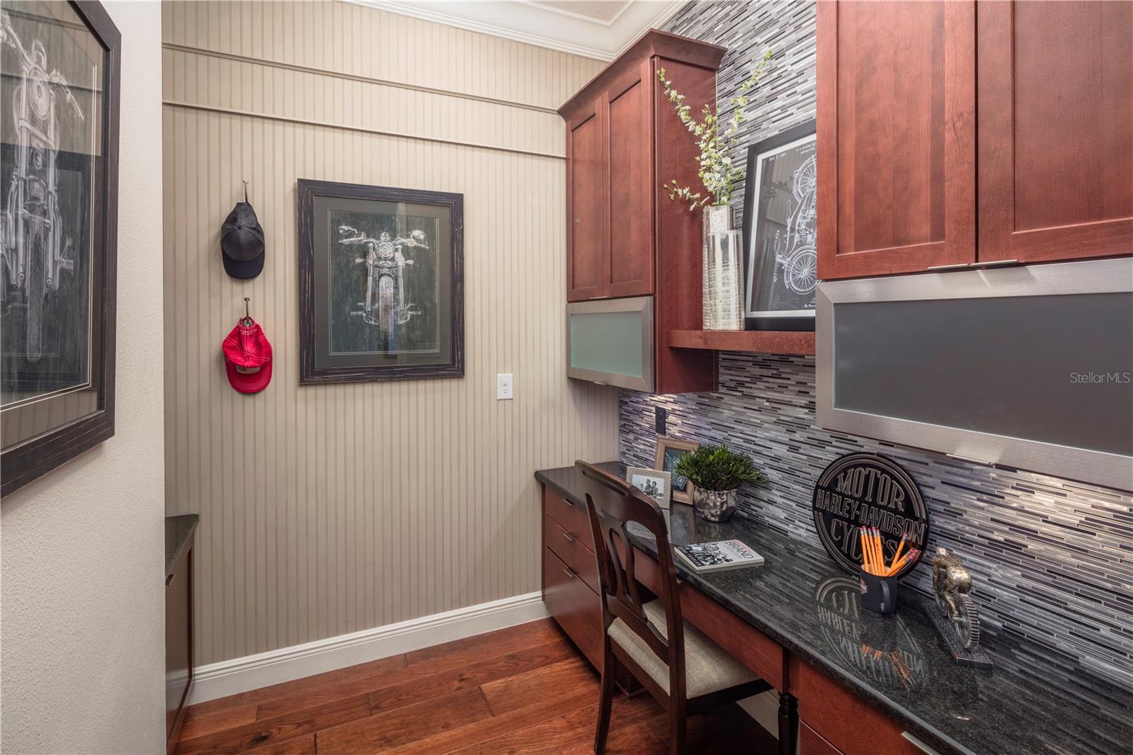 Image 9 of 24 For 2454 Dream Home Court