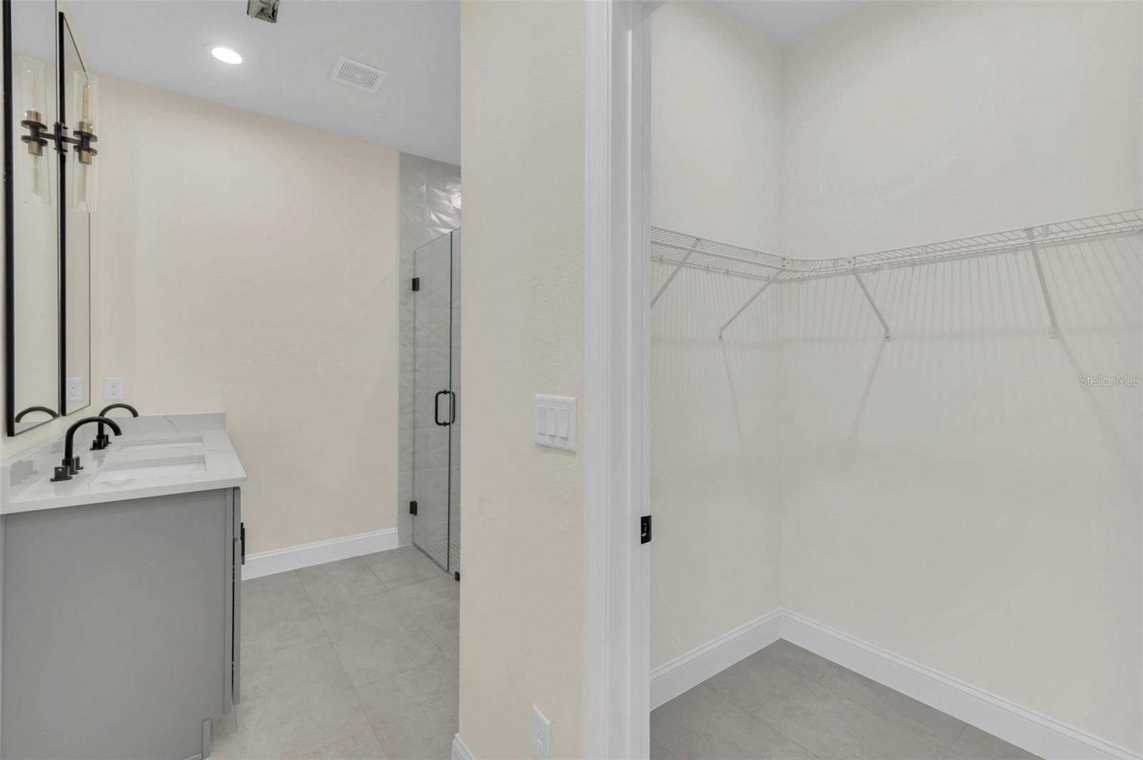 Image 22 of 48 For 1686 17th Street