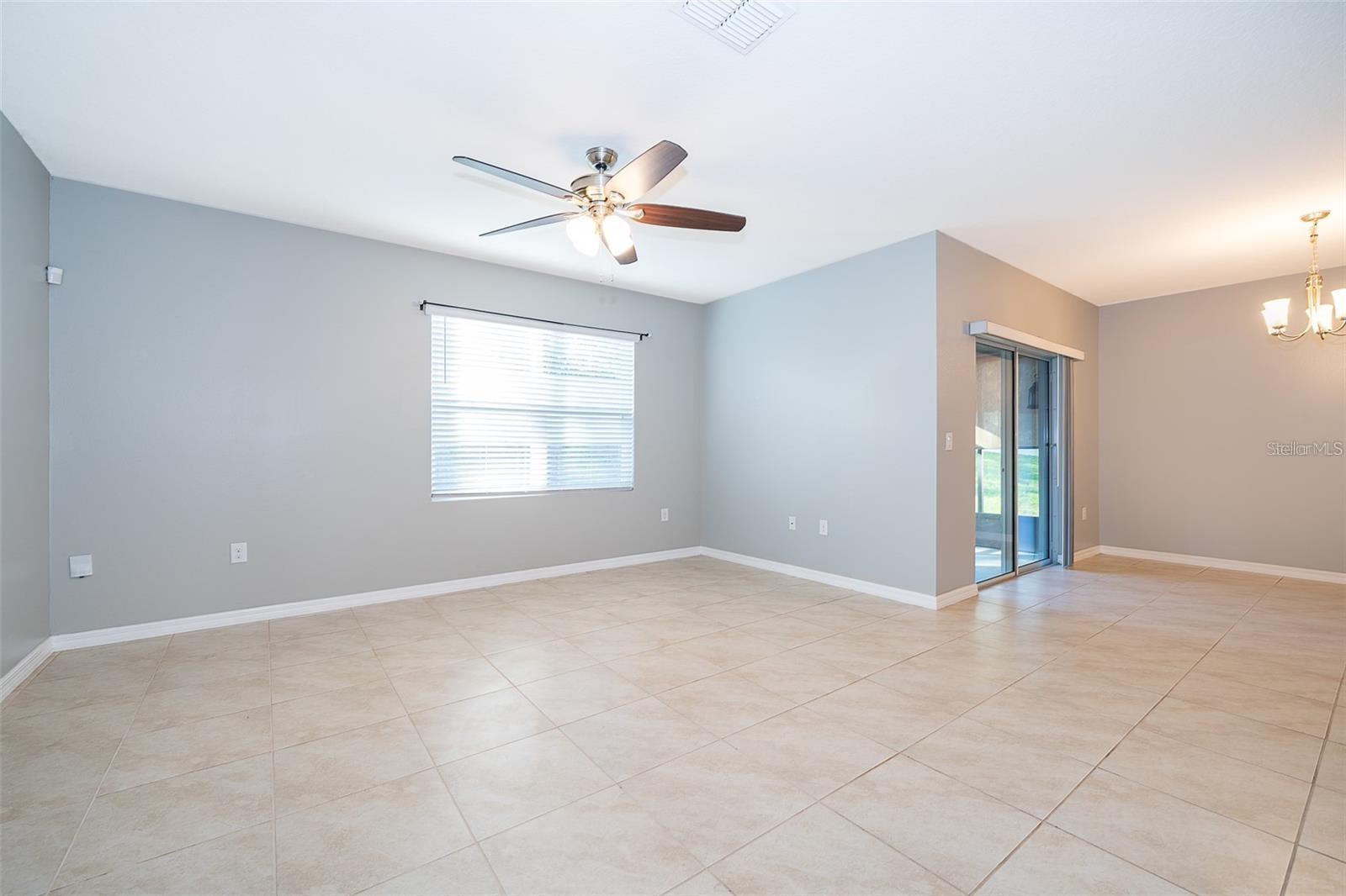 Image 15 of 33 For 441 Tallow Wood Circle