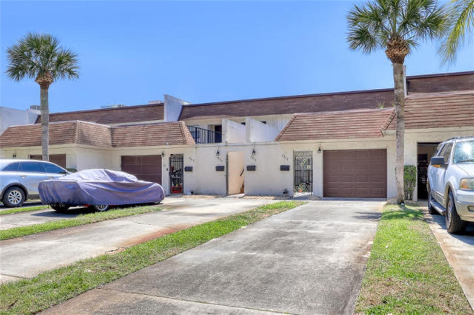 Image 3 of 34 For 2814 Demaret Drive 607