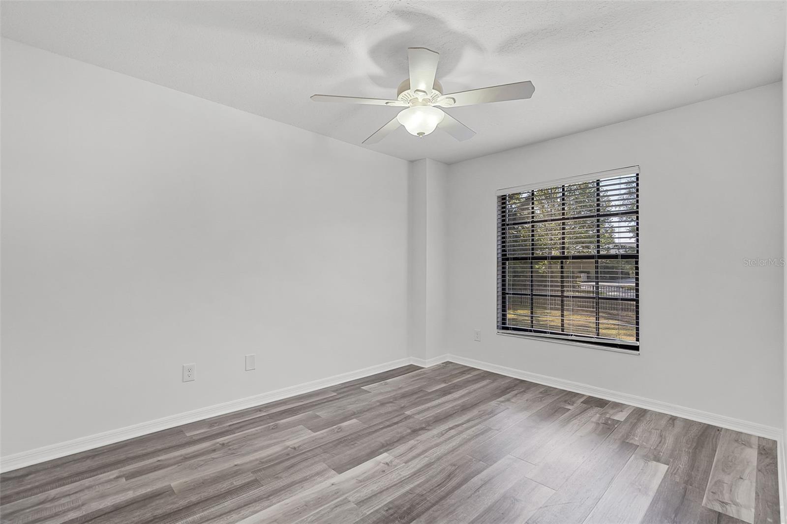 Image 20 of 38 For 1201 Groveland Drive