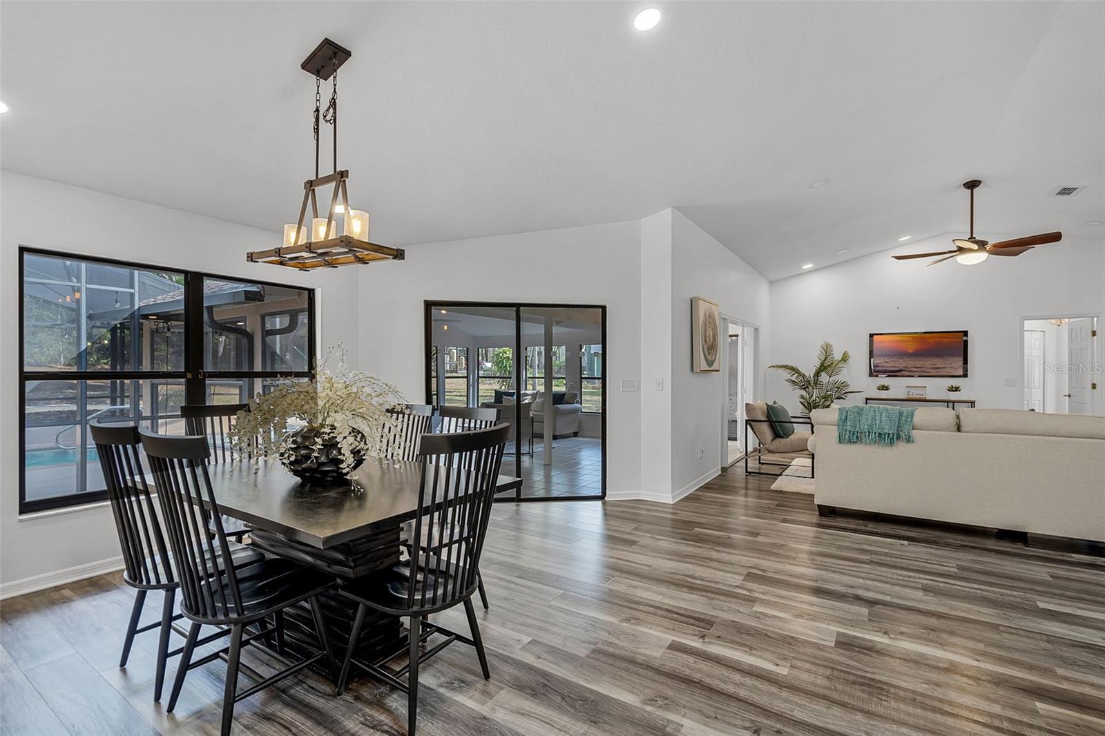 Image 9 of 38 For 1201 Groveland Drive