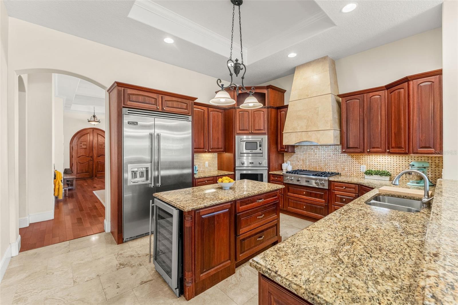 Image 10 of 58 For 1665 Temple Drive
