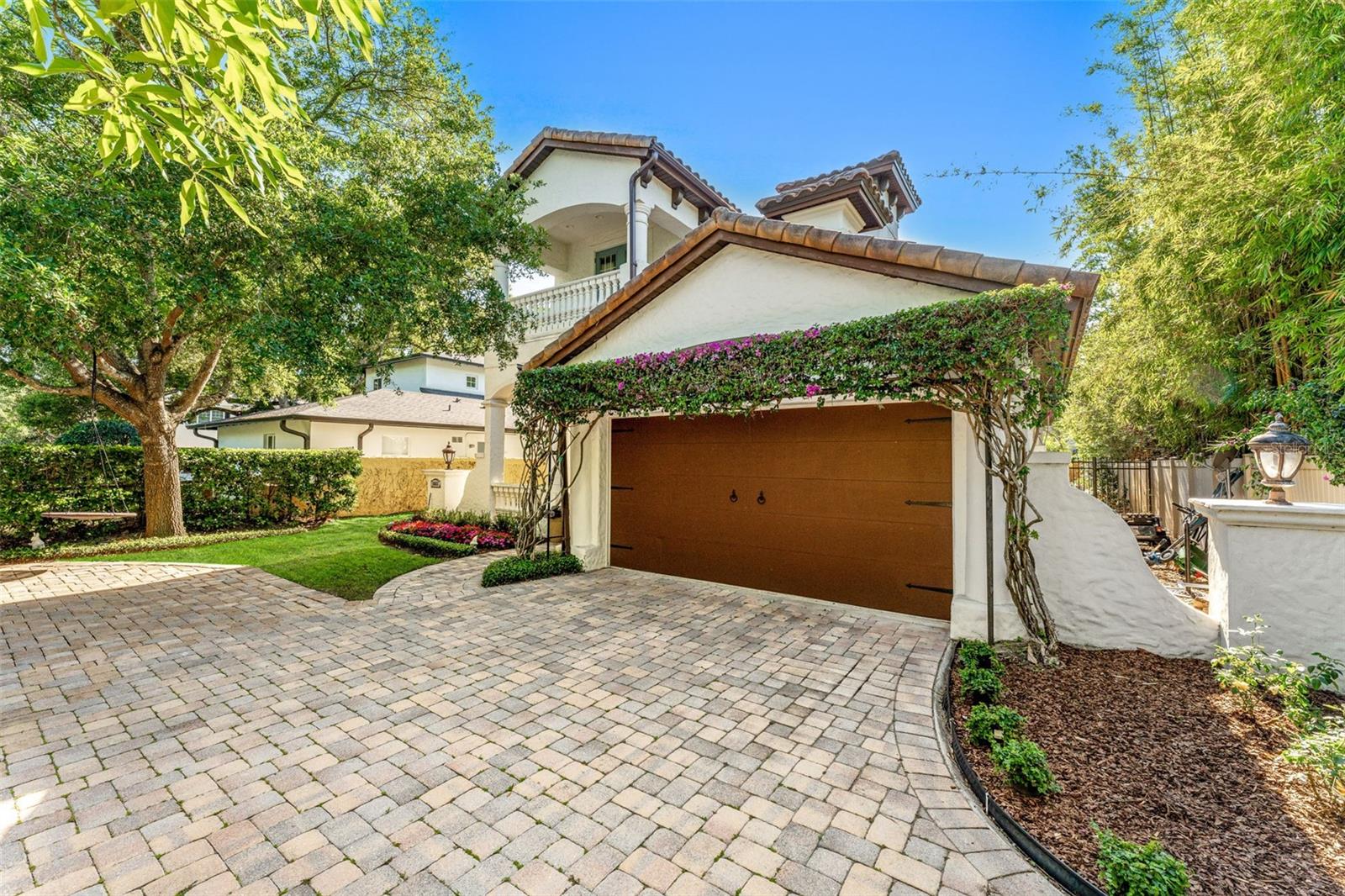 Image 4 of 58 For 1665 Temple Drive