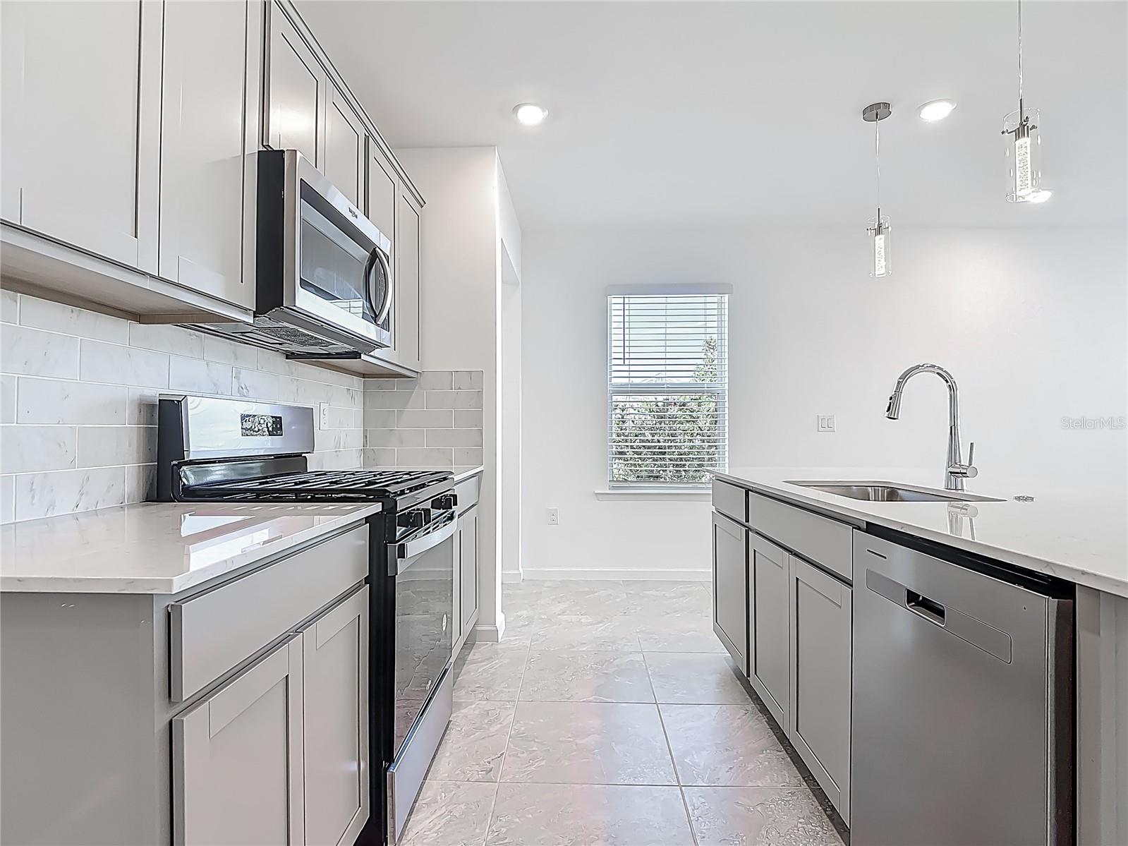 Image 11 of 54 For 16968 Harlequin Court
