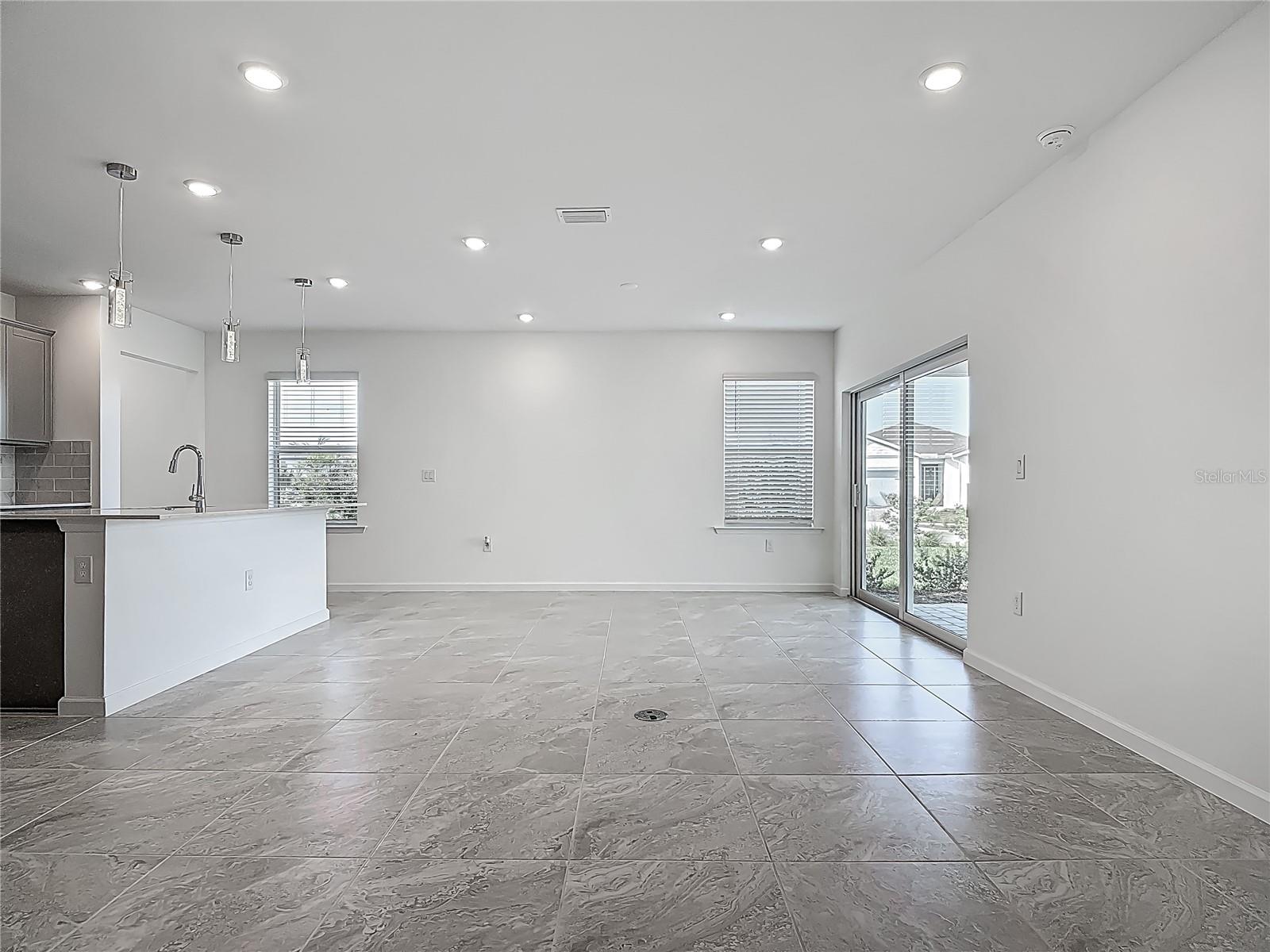 Image 19 of 54 For 16968 Harlequin Court