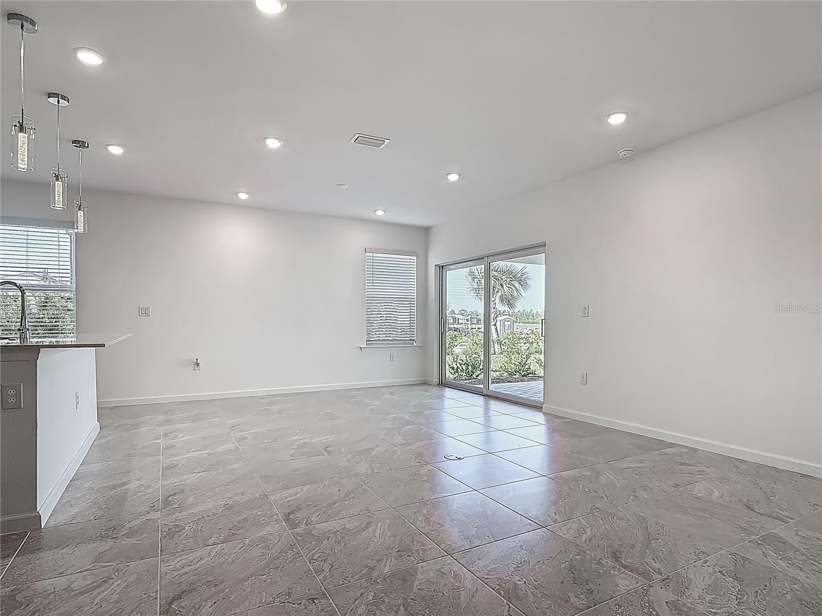 Image 20 of 54 For 16968 Harlequin Court