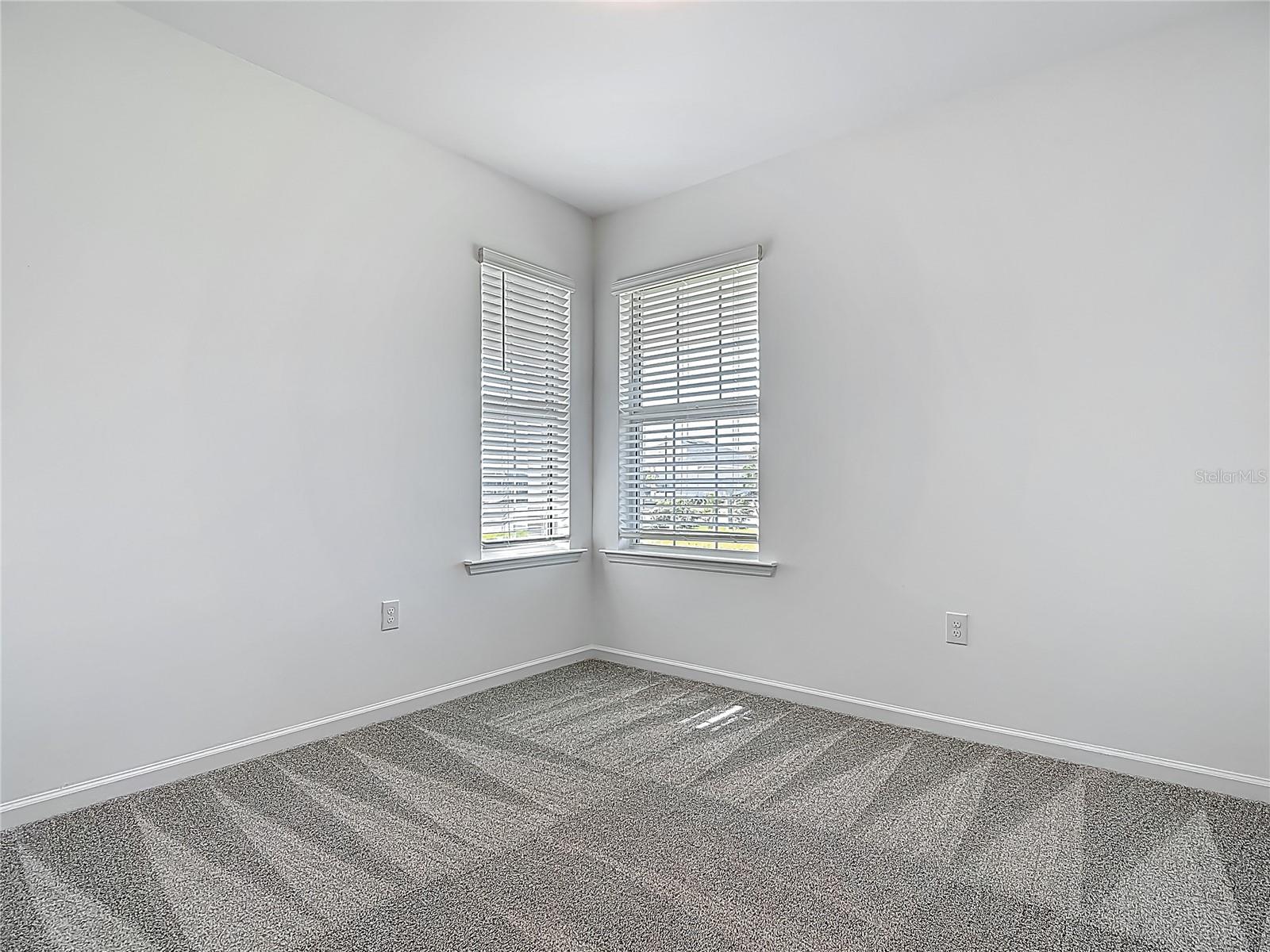 Image 36 of 54 For 16968 Harlequin Court