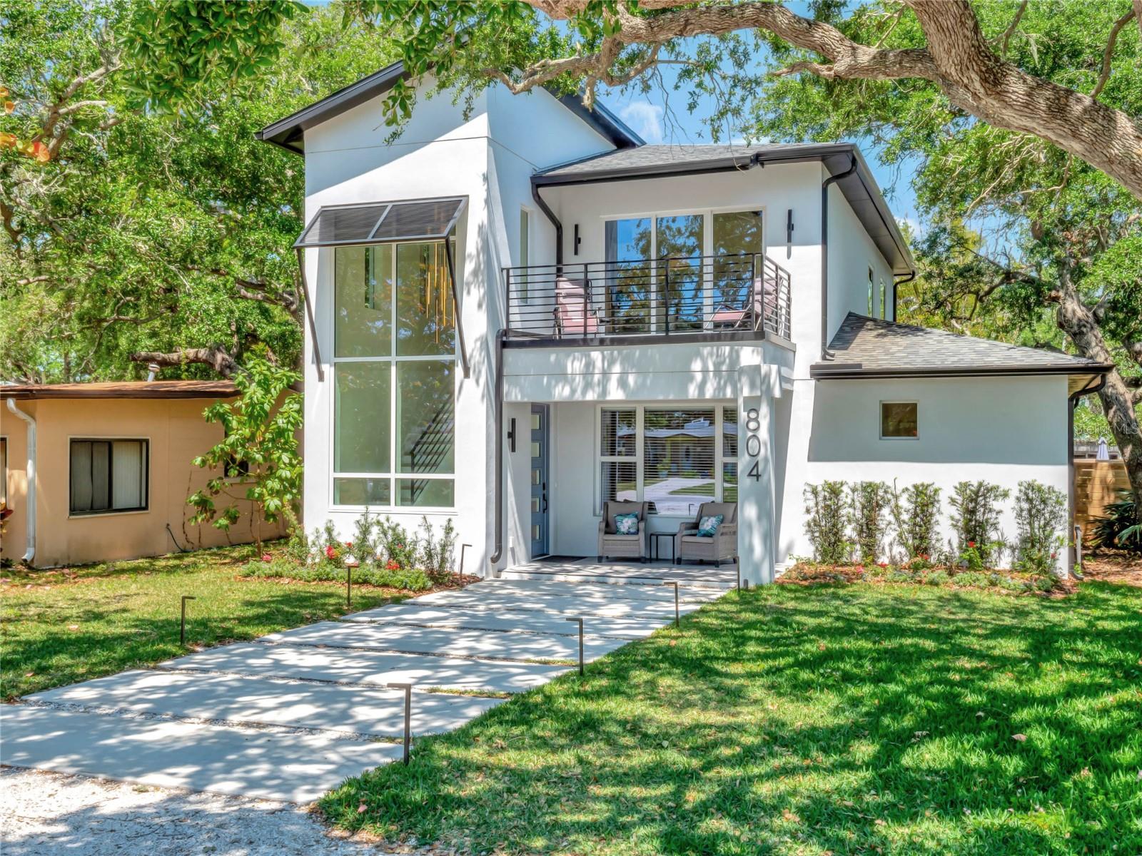 Image 3 of 55 For 804 24th Avenue