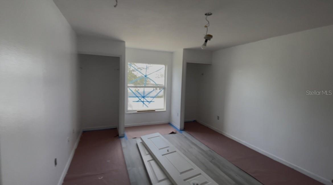 Image 14 of 26 For 459 Danube Drive
