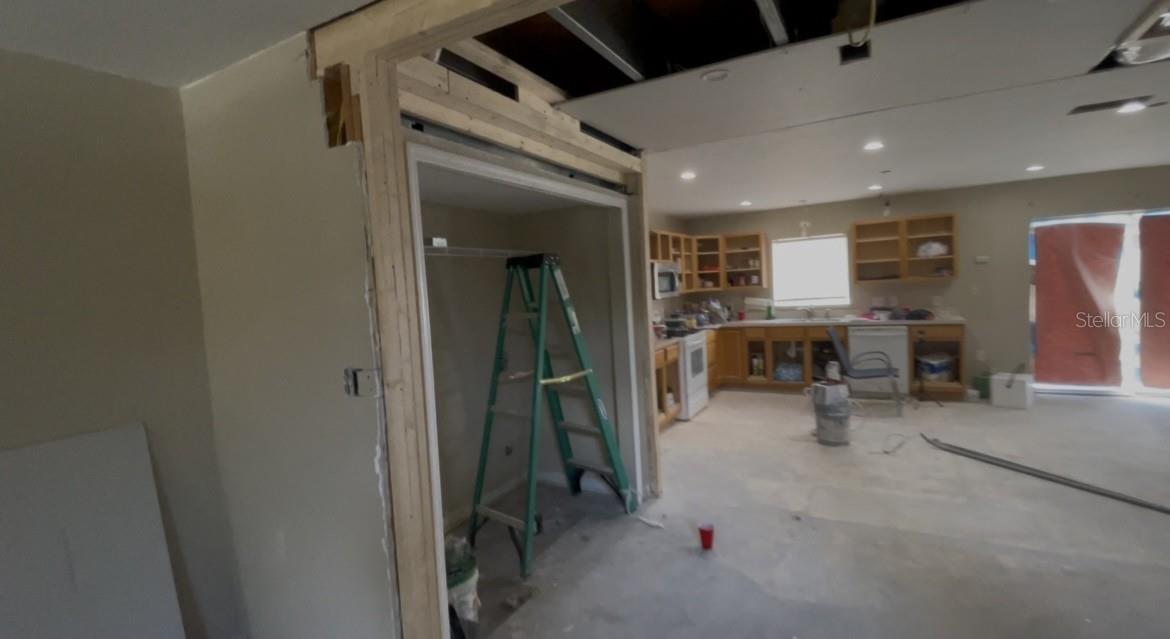 Image 3 of 26 For 459 Danube Drive