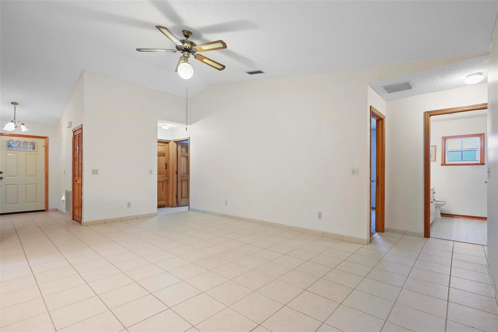 Image 11 of 50 For 1889 Eden Drive